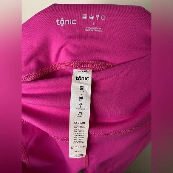 🏷️ NWT Tonic Elevar Made in Canada Fushia Yoga Leggings - Picture 3 of 7